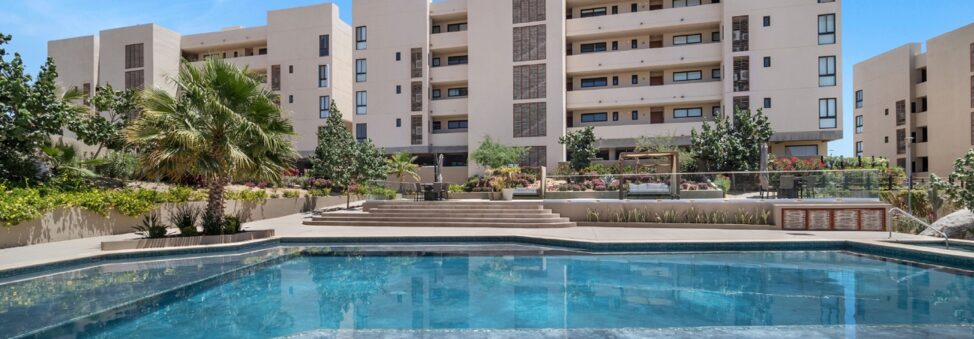 Cuatrovientos condos in Cabo San Lucas